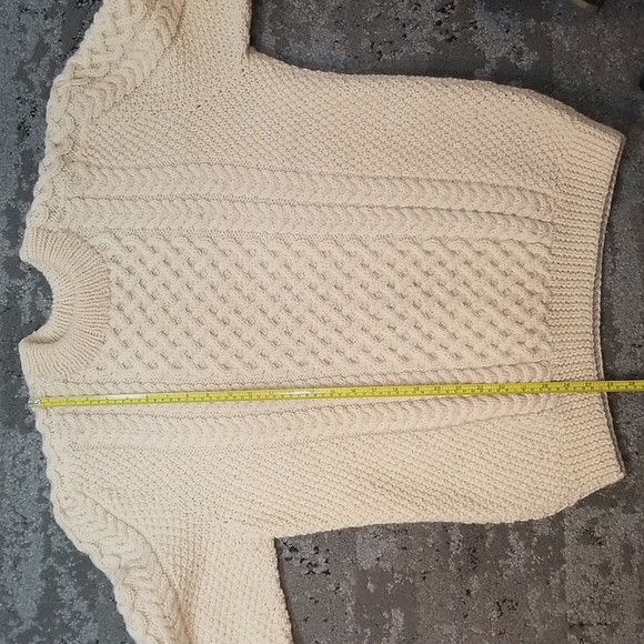Gorgeous expertly hand knit aran/Irish/cable sweater ivory wool pure beauty! - Picture 10 of 14